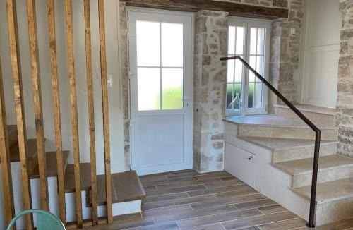 Puligny-Montrachet House | L'Annexe Deveney-Mars
