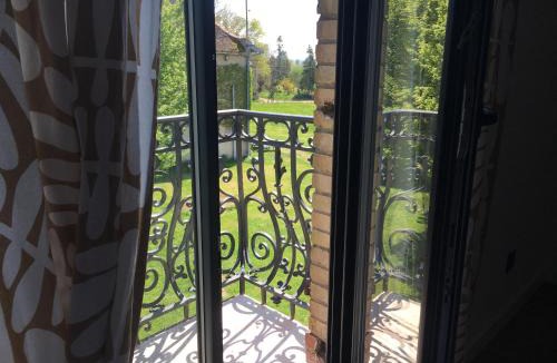 Bragny-sur-Saone House | L'annexe