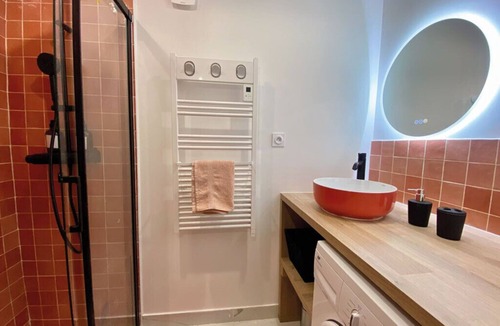 Ramonville-Saint-Agne Apartment | L'annexe du Midi & its terrace- Ramonville