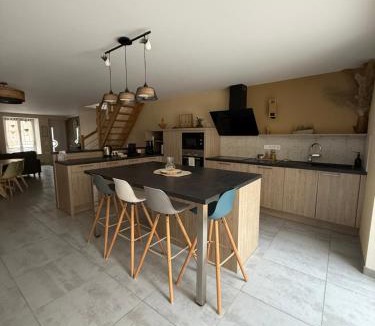 Stenay House | L'Annexe - maison spacieuse pour 6 personnes toute équipée