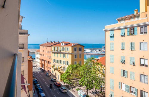 Lazaret Apartment | L'anse Lympia