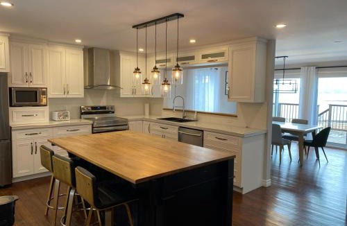 Riviere-du-Loup Regional County Municipality Ski Chalet | L'Anseau-Persil