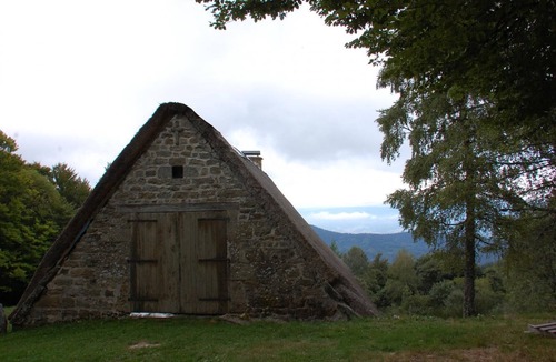 Saint-Romain House | L'anthélie - Saint-romain