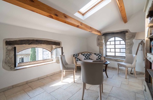 Casteljau Bed & Breakfast | L'Antre de Pierres - bed and breakfast and gites - Ardèche Méridionale