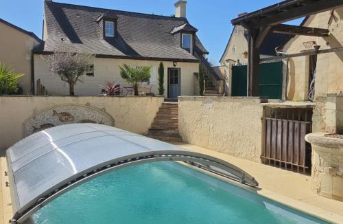 Fontaine-Milon House | L'Antre-deux