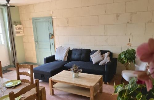 Fontaine-Milon House | L'Antre-neuf - 9p, piscine, arrivée autonome, wifi