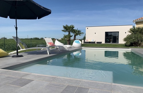Merville Apartment | L'aparté D'eliette