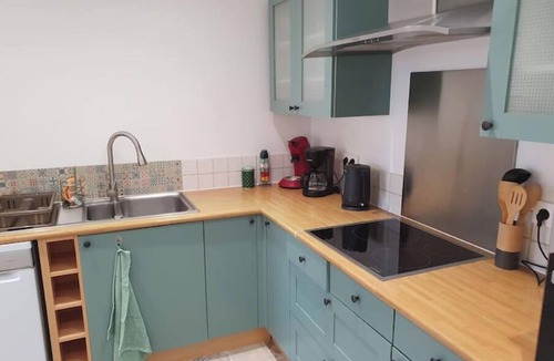 Jarrie Apartment | L' Aparté Nature; gîte for up to 6 people between mountains and countryside