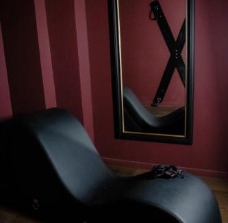 Homecourt Apartment | L'Aphrodite, Suite de LUXE - Love room - JACUZZI