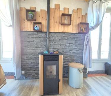 Laragne-Monteglin Apartment | L'Appart - 1 Chambre - Balcon