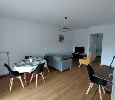 ZAC Andromede Apartment | L'appart de l'Europe
