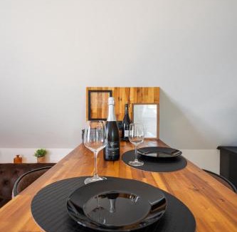 Sainte-Gemmes-sur-Loire Apartment | l'appart Gemmois , climatisé et moderne avec balnéo