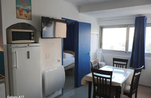 Leucate Apartment | L'appart suspendu sur le port