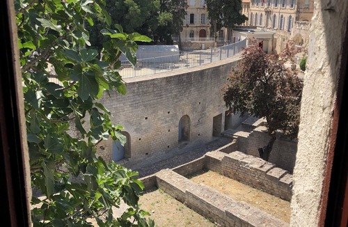 Arles Apartment | L'Appartement Arènes