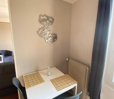 Seurre Apartment | L’appartement de Rose