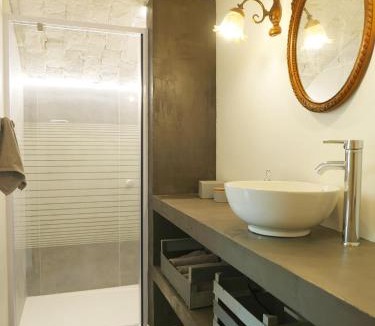 Navacelles Apartment | L'Appartement de Séraphin