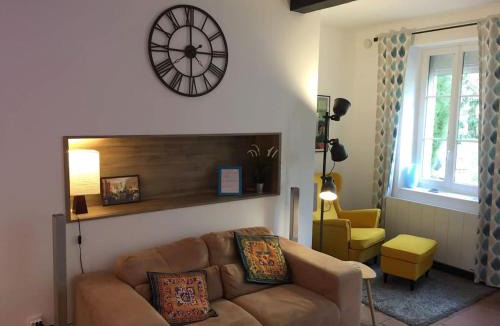 Villemur-sur-Tarn Apartment | L appartement du parc avec Jacuzzi extérieur