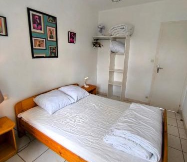Chambretaud Apartment | L' Appartement