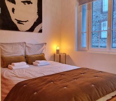 Saint-Briac-sur-Mer Apartment | L'appartement plein centre de St-Briac 5 min de la plage