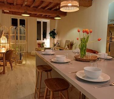 Centre Apartment | L'Appartement Pasteur