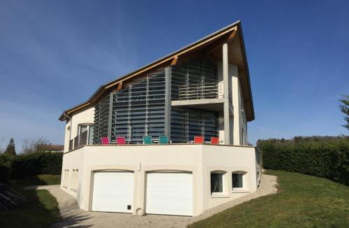 Attigneville House | L'Aquarium Attigneville Cybevasion