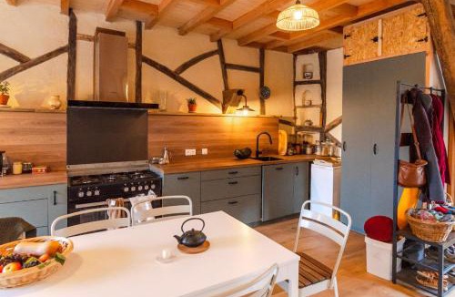 Saint-Pardoux-Corbier House | L'arbre aux minutes