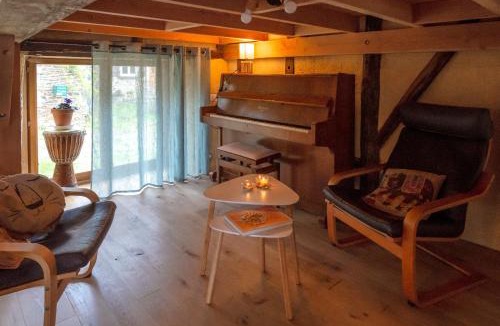 Saint-Pardoux-Corbier House | L'arbre aux minutes