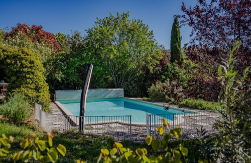 Ongles House | L'Arbre d'Alice - Charming gîte with terrace facing the pool