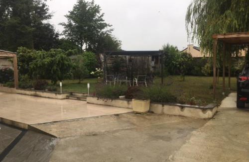 Taupont House | L'arbre dort studio indépendant