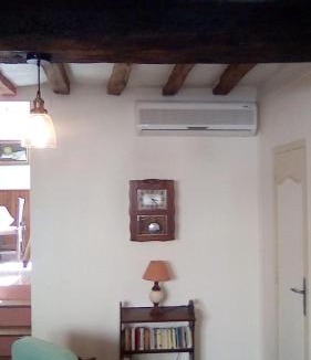 Fontevraud-l'Abbaye House | L'arbrissel