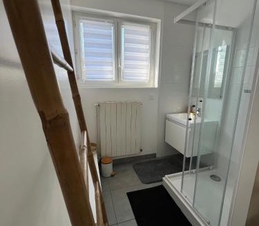 Charleville-Mezieres Apartment | L'Arche d'Arthur - 4 pers