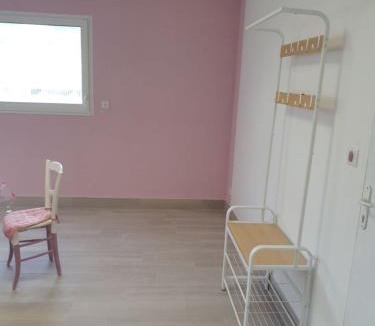 Nailloux Apartment | L'arche rose