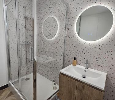 Lievin Apartment | L'Arena - Le Woody