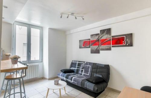 Arpajon Apartment | L'Arpajonnais 1 Cosy Hyper Centre 5min N20