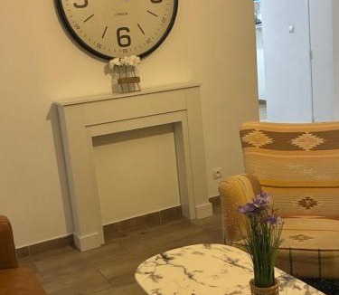 Tarbes Apartment | L ARSENAL Comfortable 3 bedrooms apartment