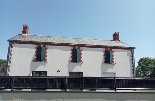 Rocheserviere Bed & Breakfast | L' ART CHAMP BEAU