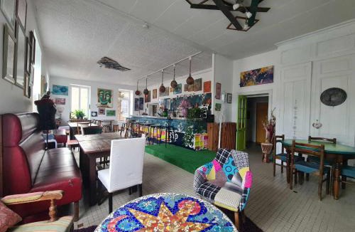 Saint-Vincent-de-Reins House | L'Art de l'Être