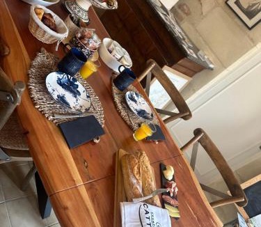 Hermonville Bed & Breakfast | L’Artelier dans ma cour