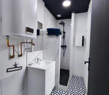 Chauny Apartment | L'Artiste