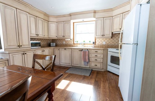 Notre-Dame-de-la-Merci House | L'as de Trèfle | hot Tub | dogfriendly
