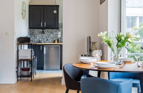 Dinard Apartment | L'Astrolabe - One Bedroom Apartment, Sleeps 4