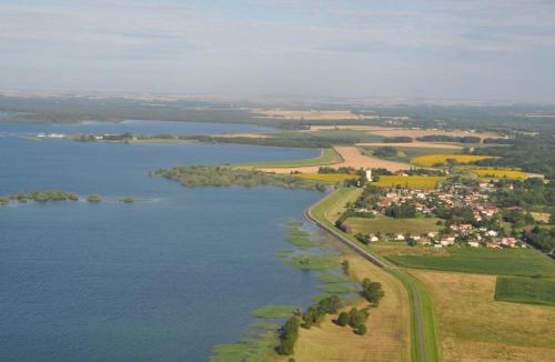 Sainte-Marie-du-Lac-Nuisement House | L'Atelier