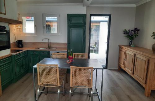 Saint-Didier-en-Velay House | L Atelier des Rêves 43