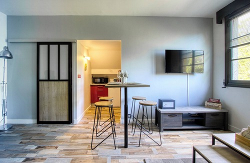 Fontainebleau Apartment | L'atelier de Barbizon