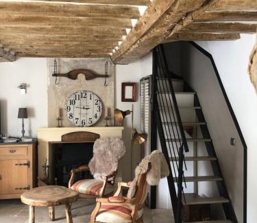 Longueville Bed & Breakfast | l'atelier de Sophie