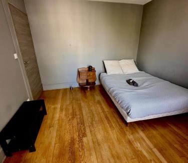 Santy - La Plaine Apartment | L'Atelier des frères