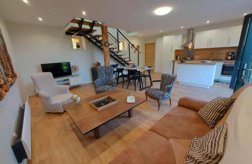 Alexain House | L'Atelier des hirondelles