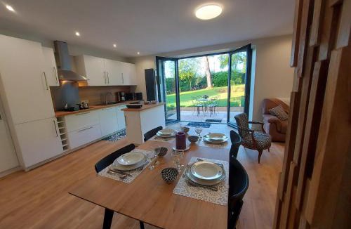 Alexain House | L'Atelier des hirondelles