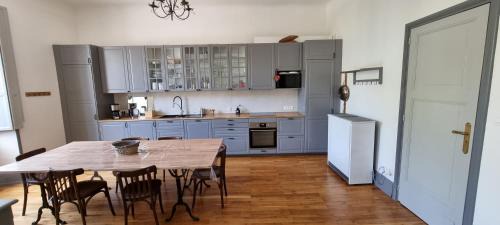 Ax-les-Thermes Apartment | L'atelier du Centre d'AX-les-Thermes