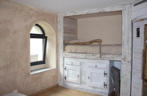 Albon-d'Ardeche Apartment | l'Atelier du L
